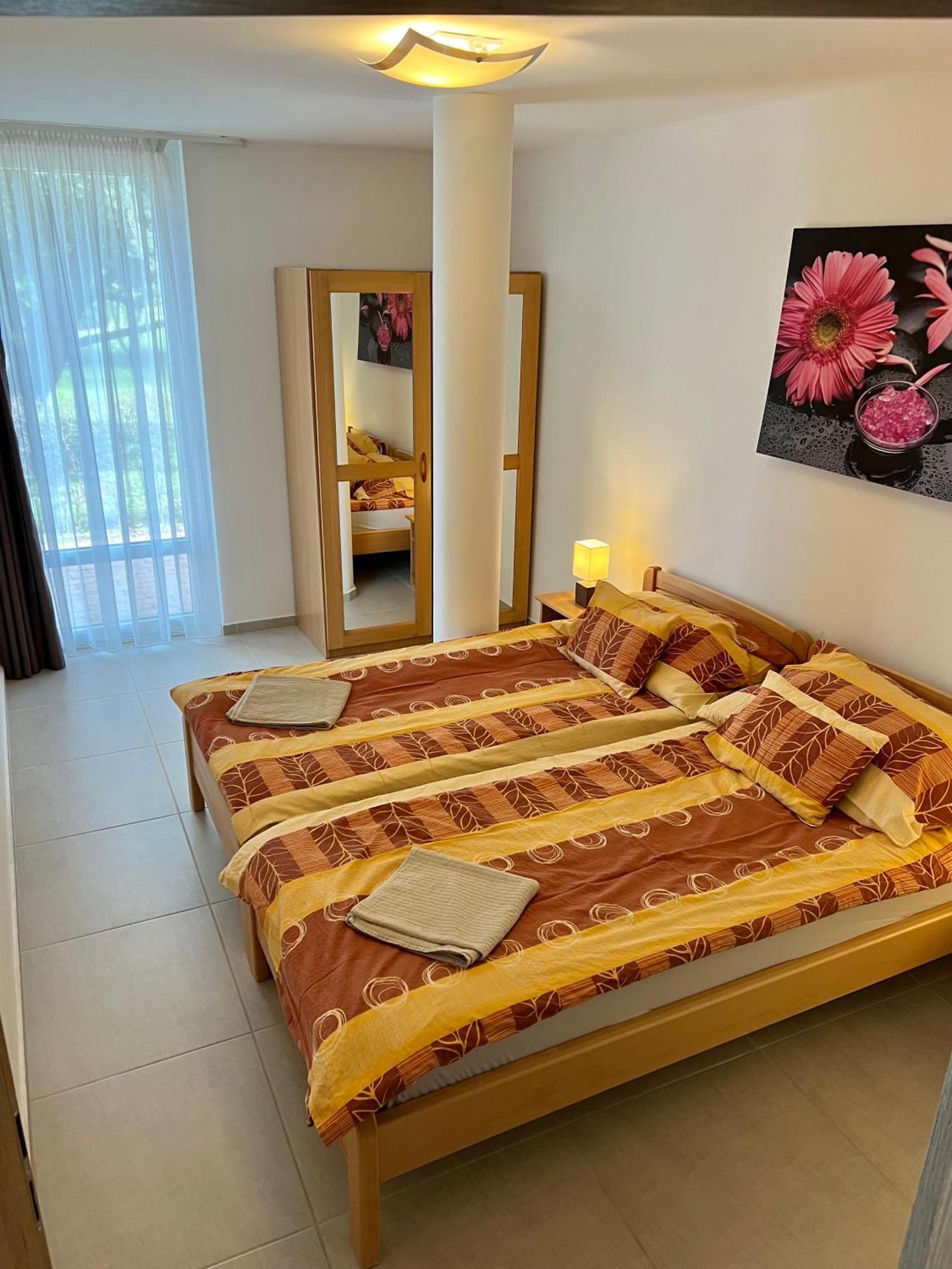 זמראדי Waterfront Apartmanok מראה חיצוני תמונה