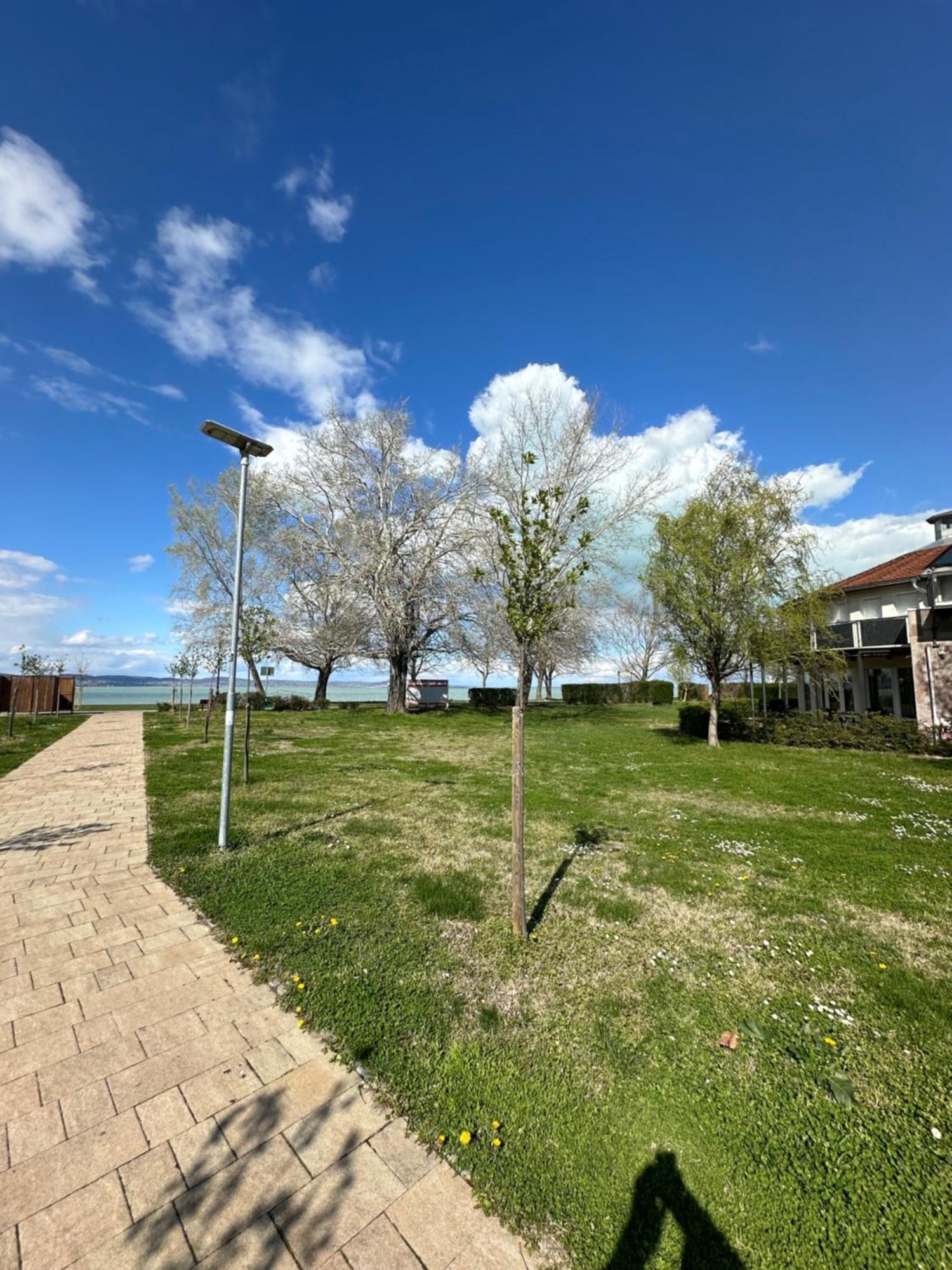 זמראדי Waterfront Apartmanok מראה חיצוני תמונה